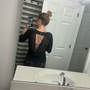 Lululemon mix and mesh long sleeve
